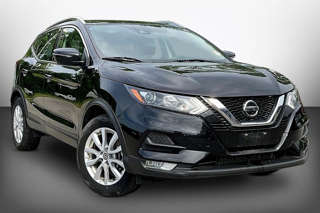 2022 Nissan Rogue Sport SV