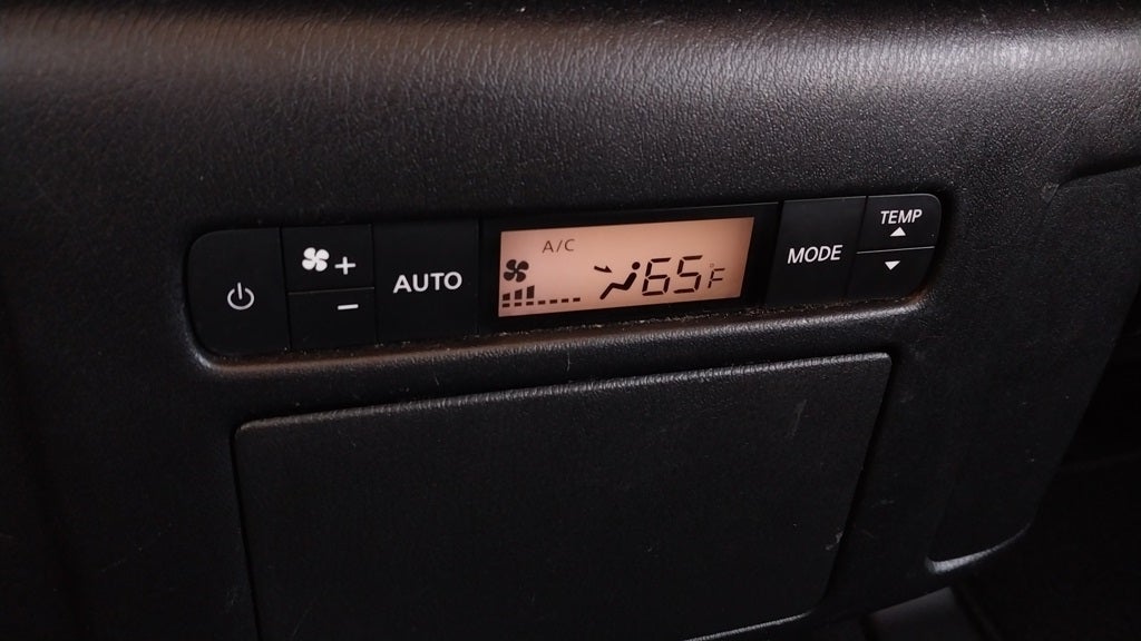 2023 Nissan Armada SV