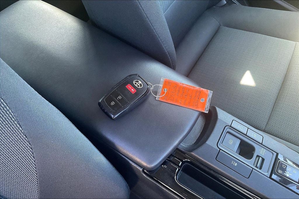 2024 Toyota Prius LE