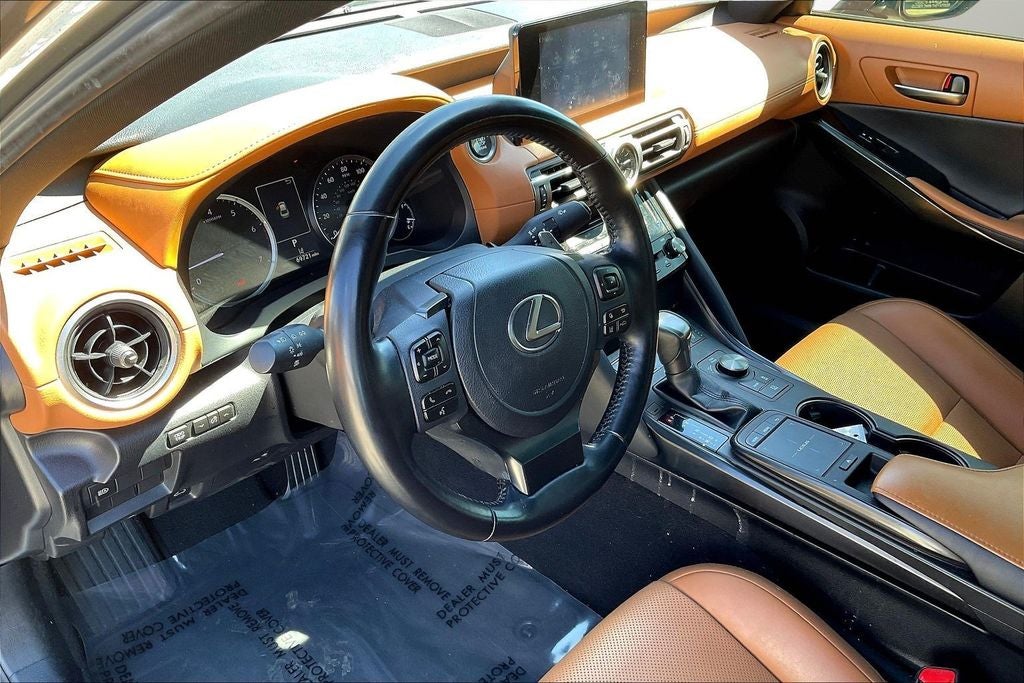 2021 Lexus IS 300