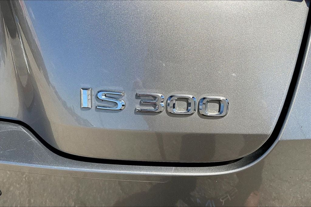 2021 Lexus IS 300