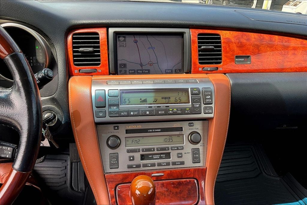2005 Lexus SC 430