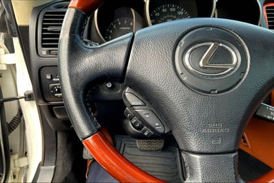 2005 Lexus SC 430