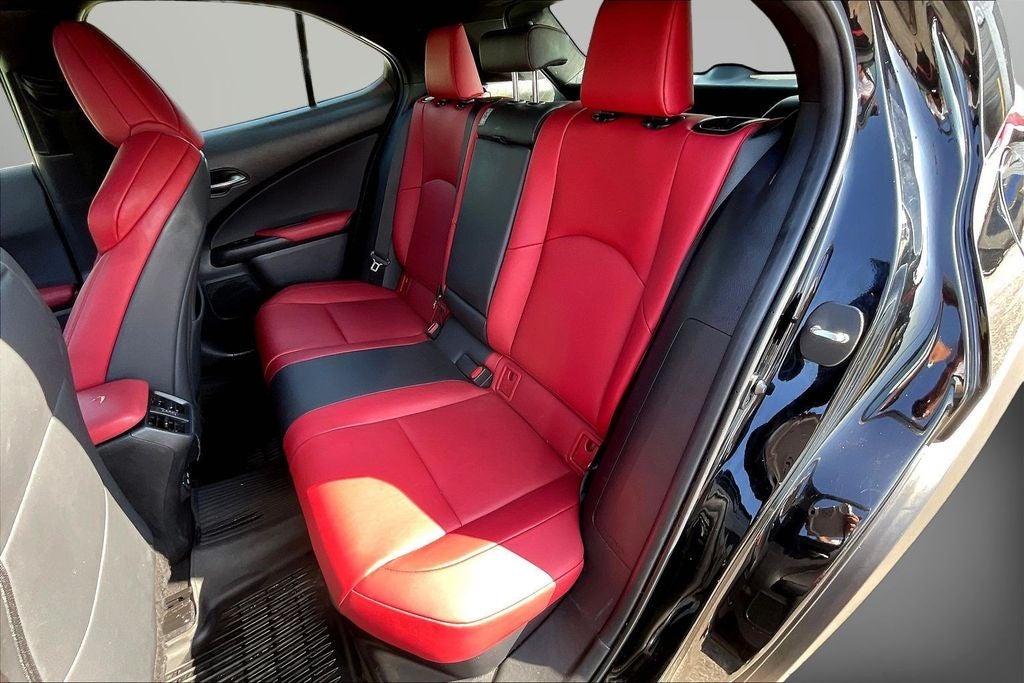 2021 Lexus UX 250h F SPORT