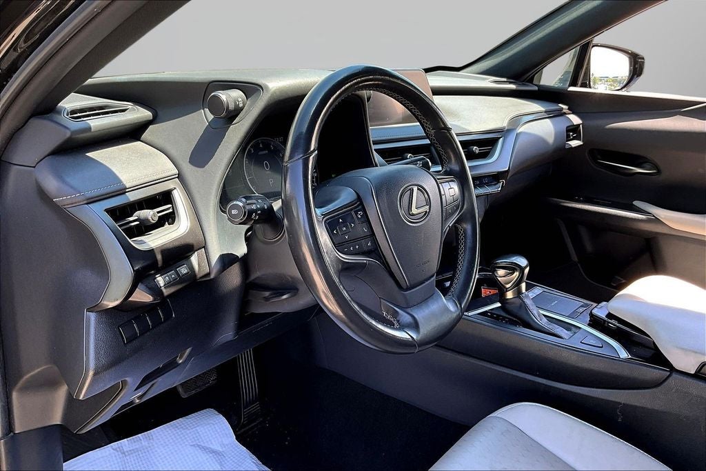 2020 Lexus UX 200 Base