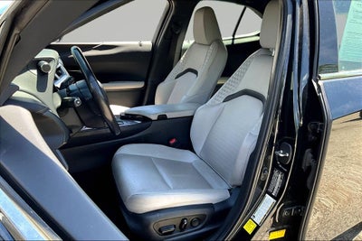 2020 Lexus UX 200 Base