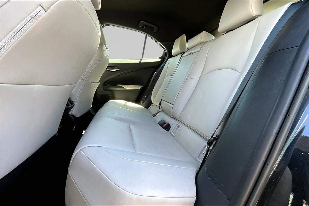 2020 Lexus UX 200 Base