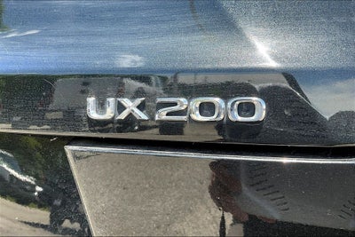 2020 Lexus UX 200 Base