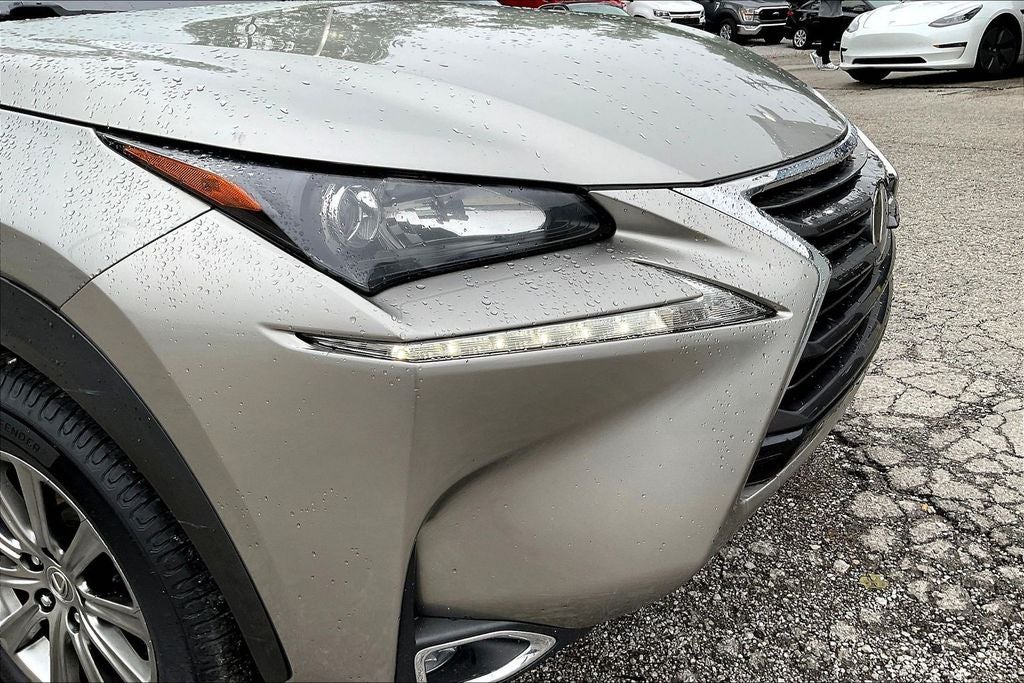 2017 Lexus NX 200t