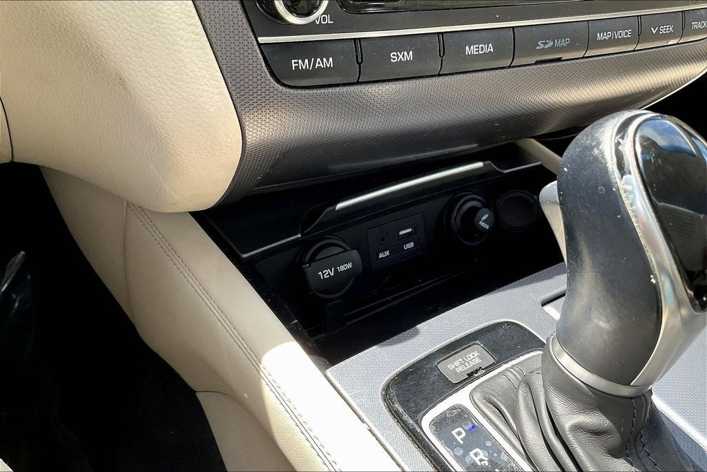 2016 Hyundai Genesis 3.8