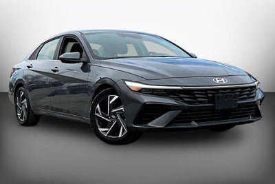 2025 Hyundai Elantra SEL Convenience