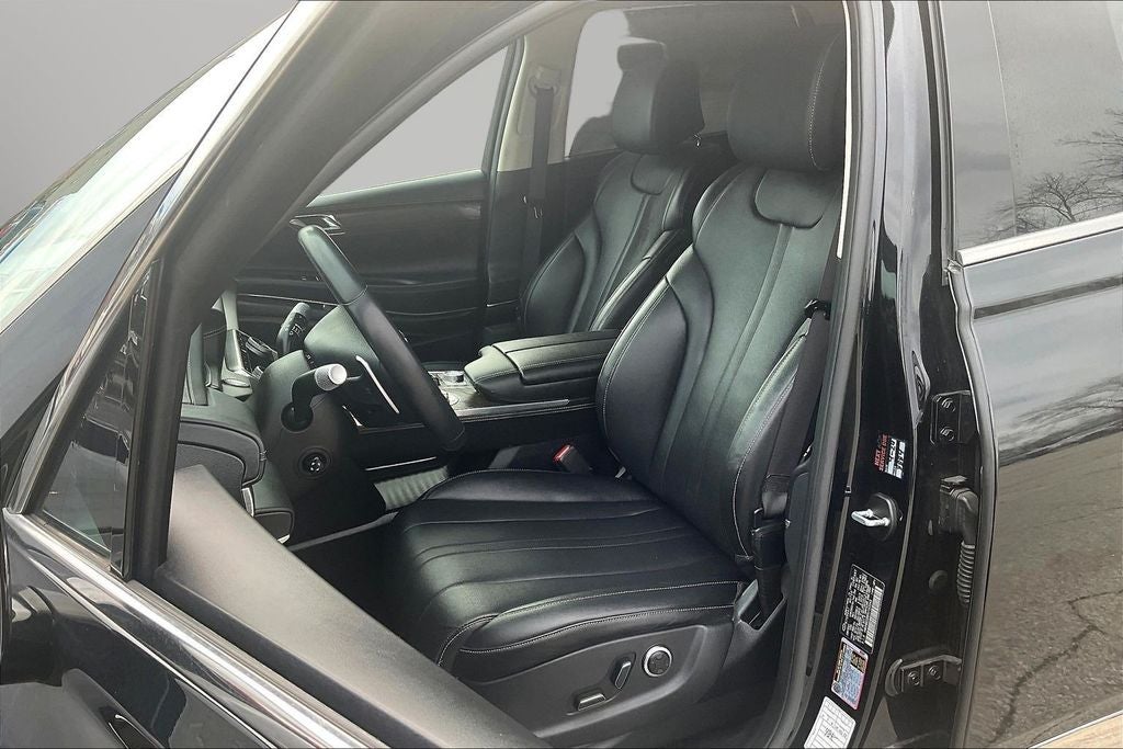 2024 Genesis GV80 2.5T