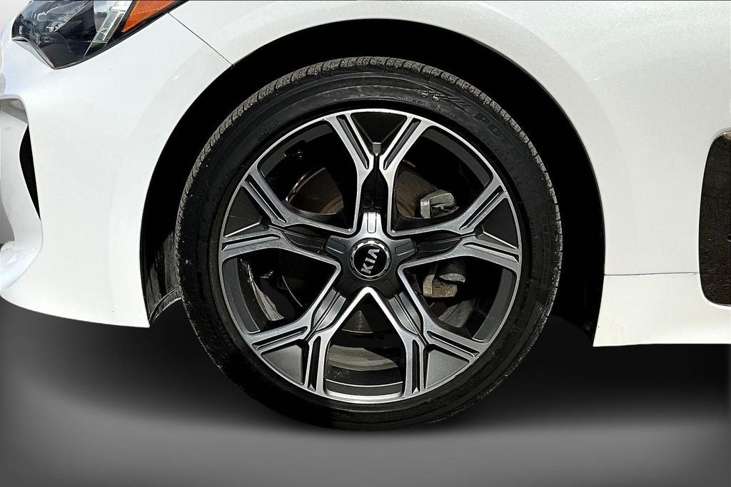 2021 Kia Stinger GT-Line