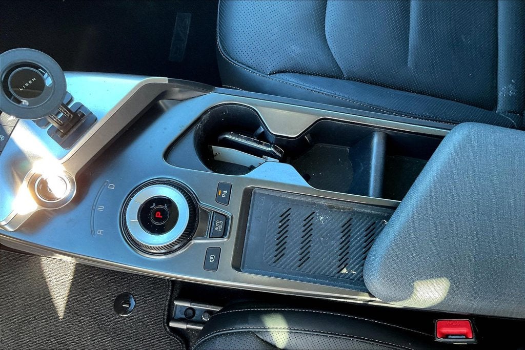 2023 Kia EV6 Wind