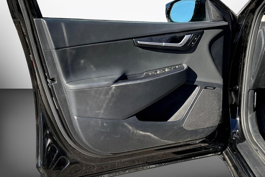 2023 Kia EV6 Wind