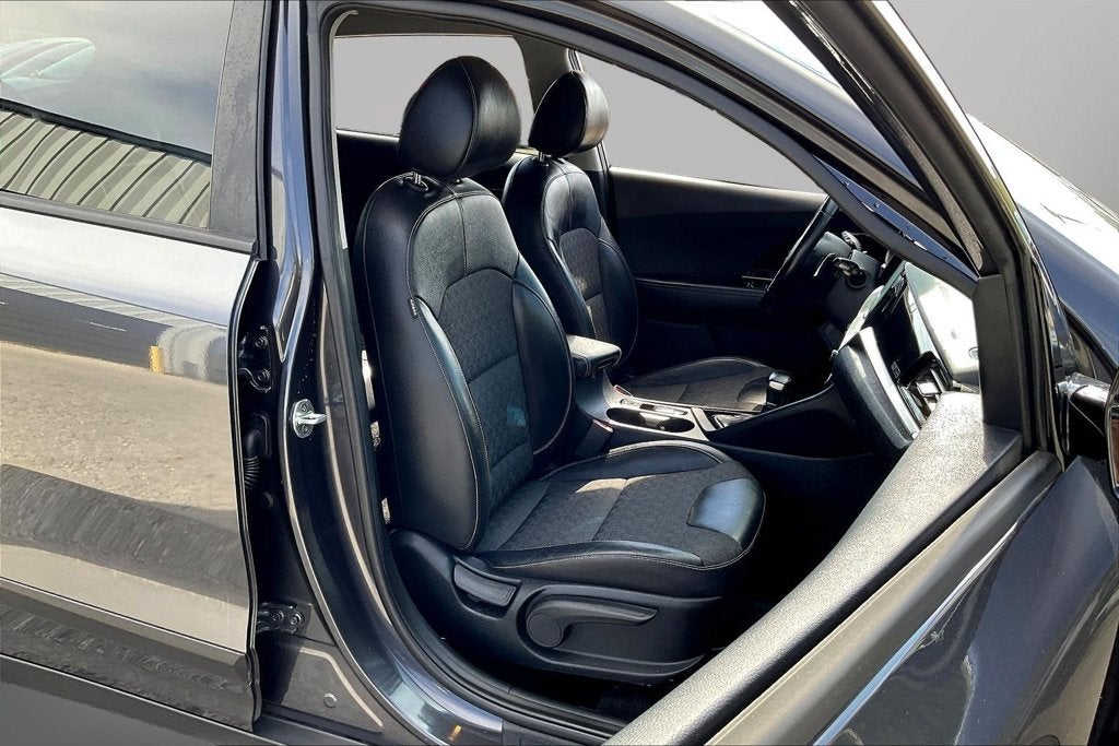 2020 Kia Niro Plug-In Hybrid EX