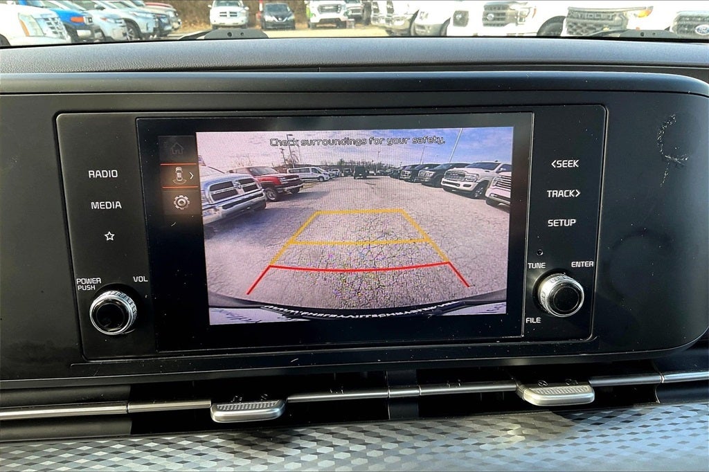 2024 Kia Carnival LX Seat Package