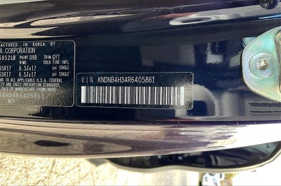 2024 Kia Carnival LX Seat Package