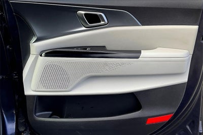 2024 Kia Carnival LX Seat Package