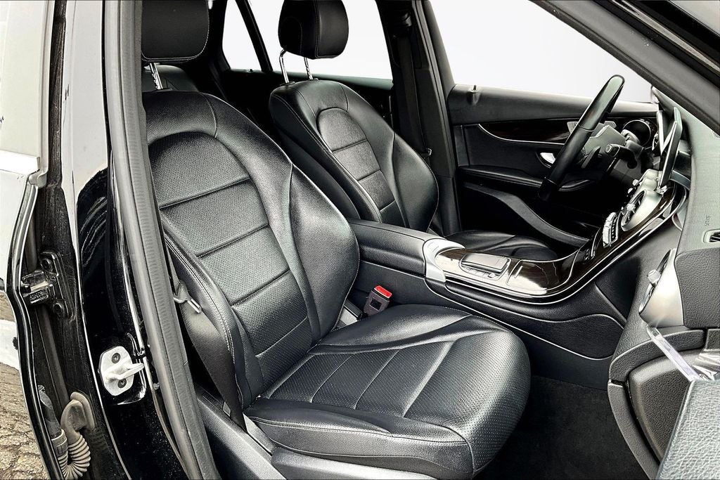 2022 Mercedes-Benz GLC GLC 300 4MATIC®