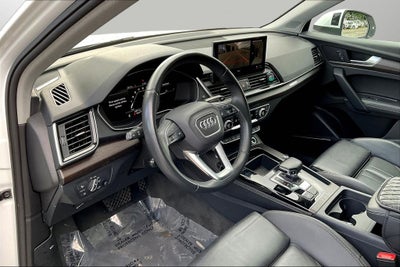 2024 Audi Q5 45 S line Premium quattro