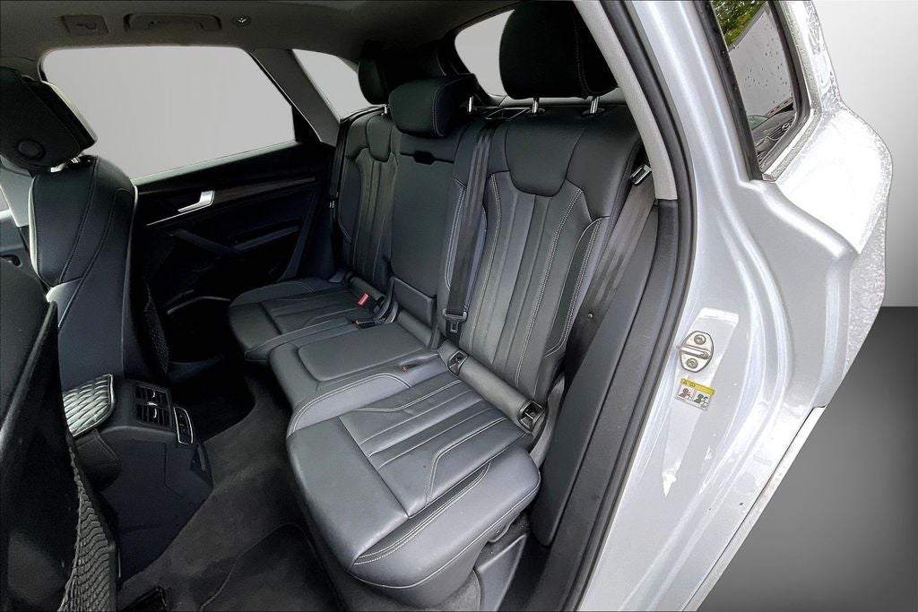 2024 Audi Q5 45 S line Premium quattro