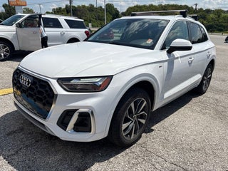 2024 Audi Q5 45 S line Premium quattro