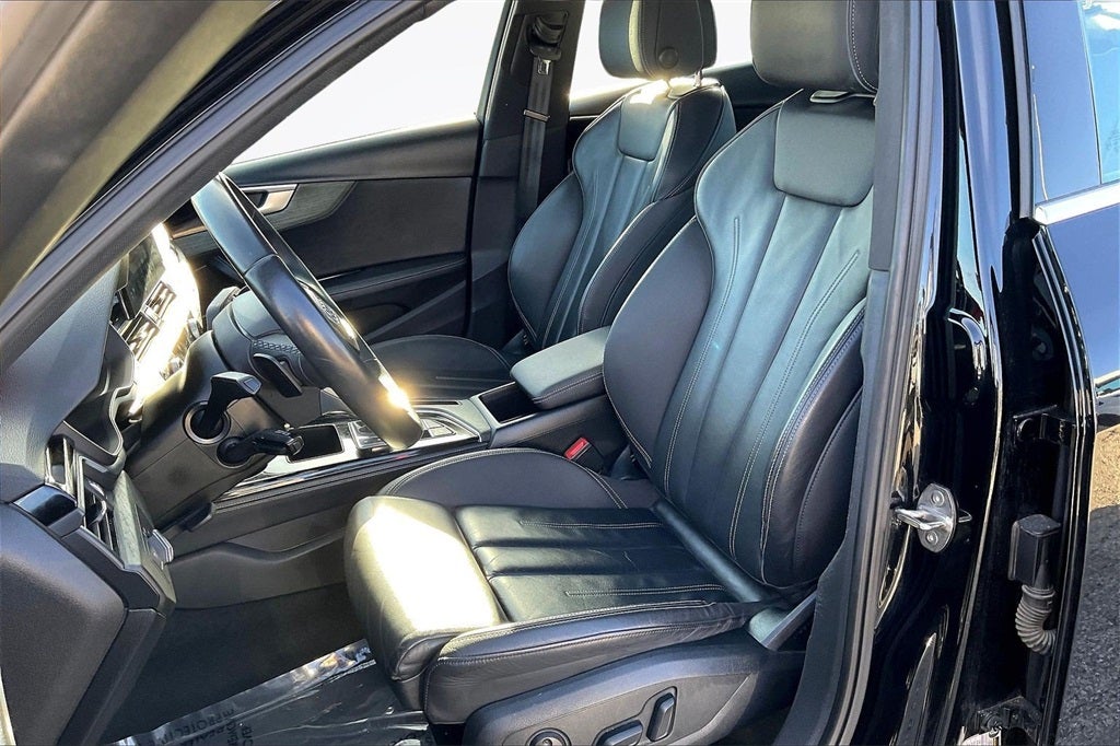 2023 Audi A4 45 S line Premium Plus quattro