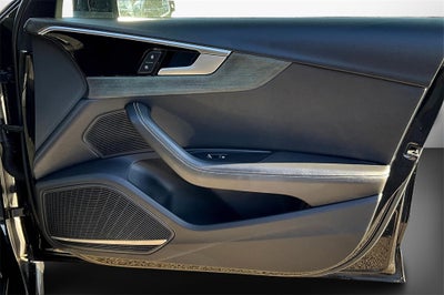 2023 Audi A4 45 S line Premium Plus quattro