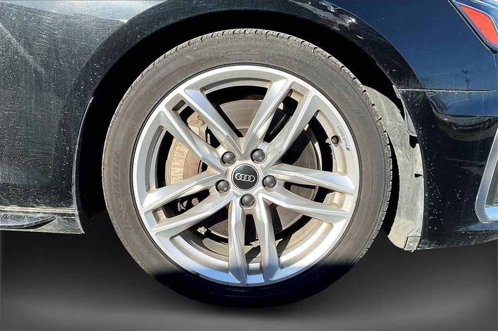 2023 Audi A4 45 S line Premium Plus quattro