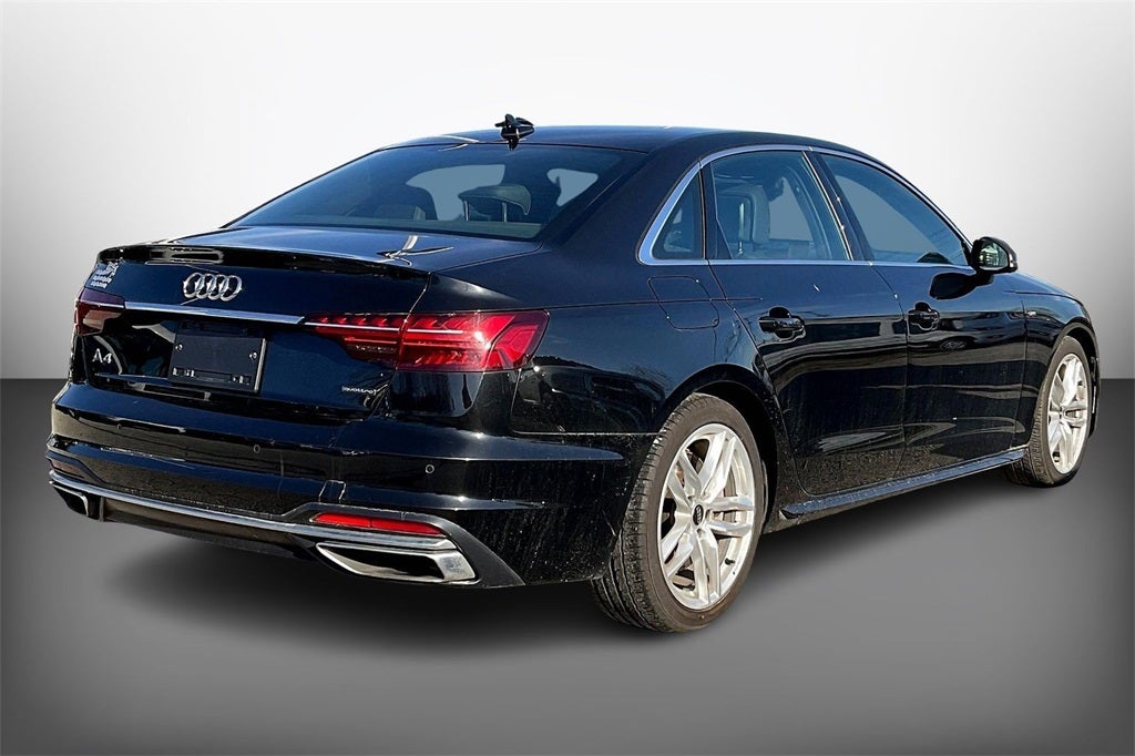 2023 Audi A4 45 S line Premium Plus quattro