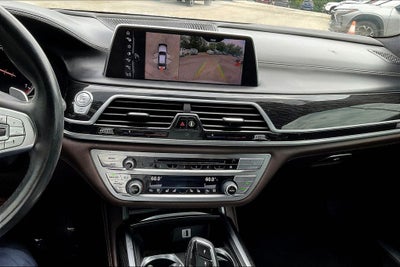 2016 BMW 7 Series 750i
