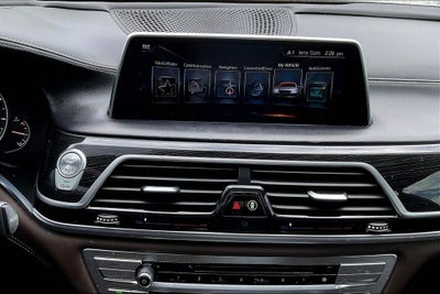 2016 BMW 7 Series 750i