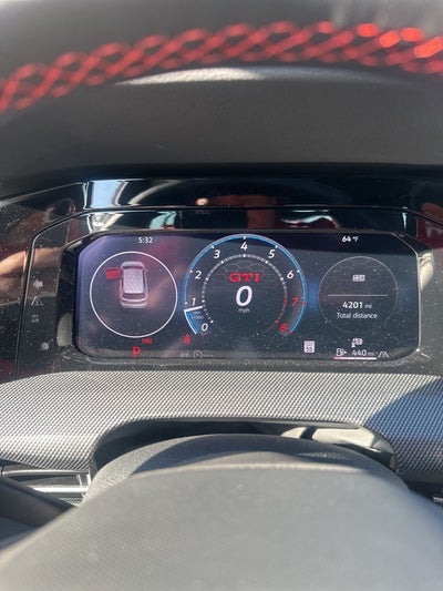 2025 Volkswagen Golf GTI 2.0T SE