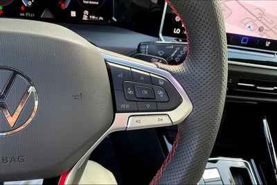 2025 Volkswagen Golf GTI 2.0T SE