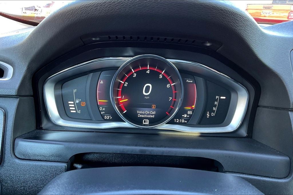 2016 Volvo XC70 T5 Premier