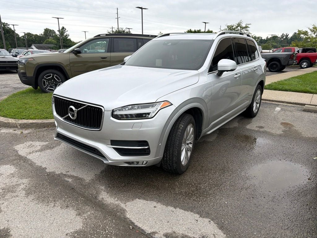2018 Volvo XC90 T6 Momentum