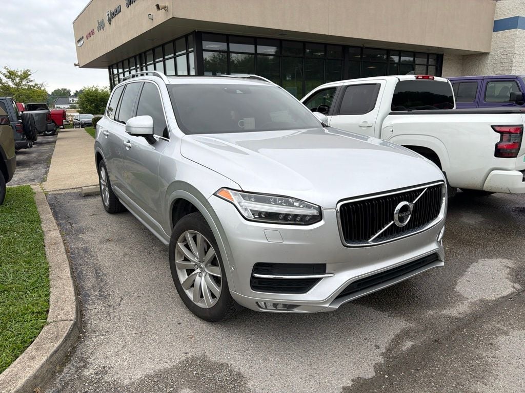 2018 Volvo XC90 T6 Momentum