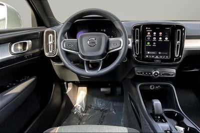2024 Volvo XC40 B5 Core