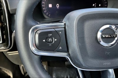 2024 Volvo XC40 B5 Core
